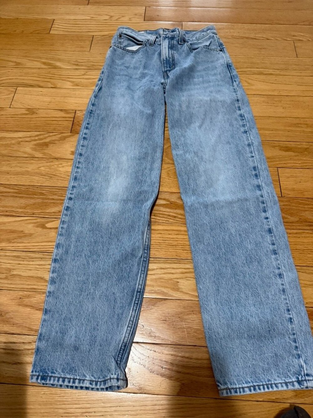 Levi's Baggy Wide Leg Jeans Light Wash High Rise 24 x 30 Size: 24 x 30 (tagged - Picture 2 of 8